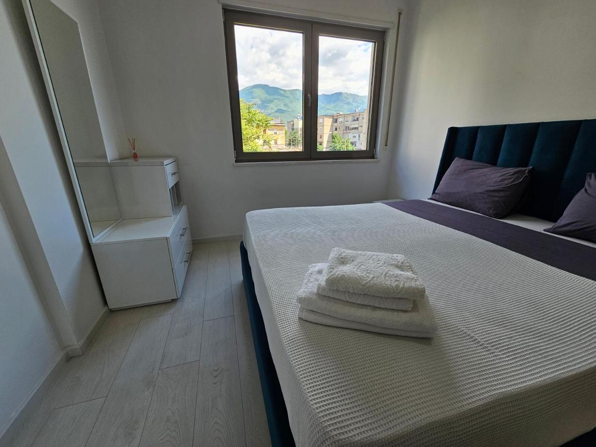 Tower Bridge Apartment Tirana Exterior photo